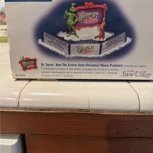 Dept 56 Snow Village original  Dr Seuss How the Grinch Stole Christmas.55103